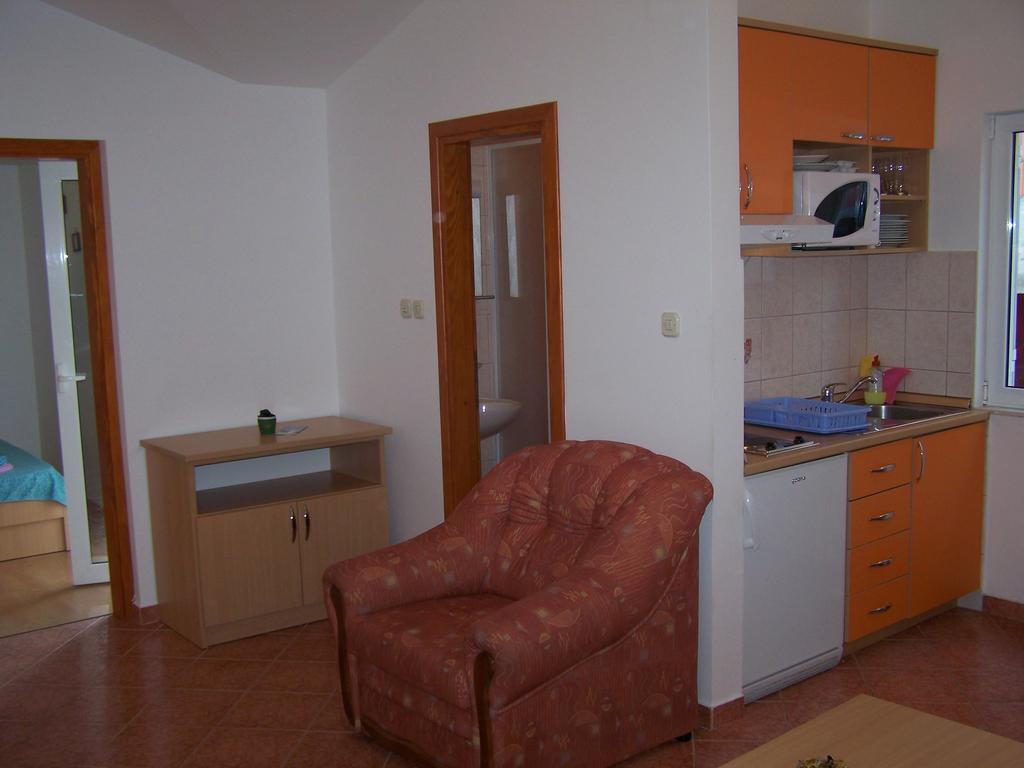 Apartments Mediteraneo เคล็ค ภายนอก รูปภาพ